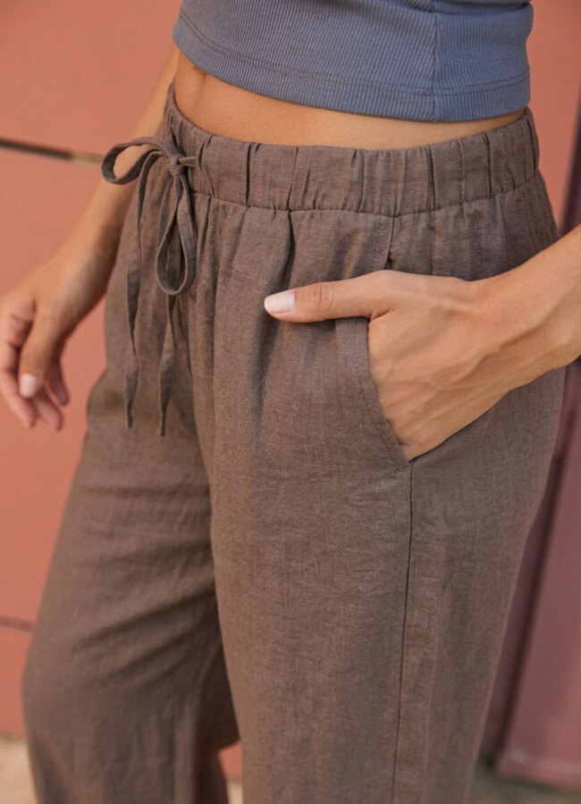Kahve Renk Modal Dökümlü Beli Lastikli Bol Pantolon - 2