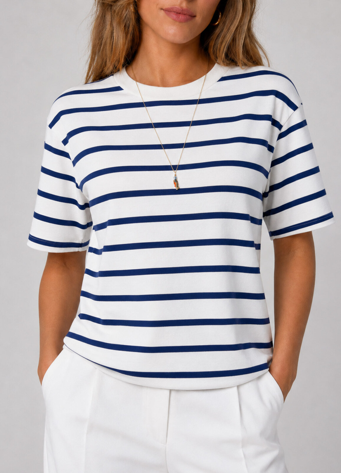 Lacivert Çizgili Bisiklet Yaka T-Shirt - 1