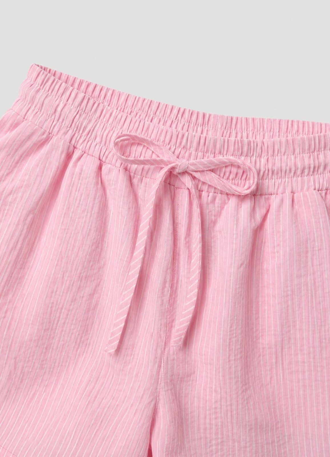 Pembe - Beyaz Renk Çizgili Modal Şort - 3